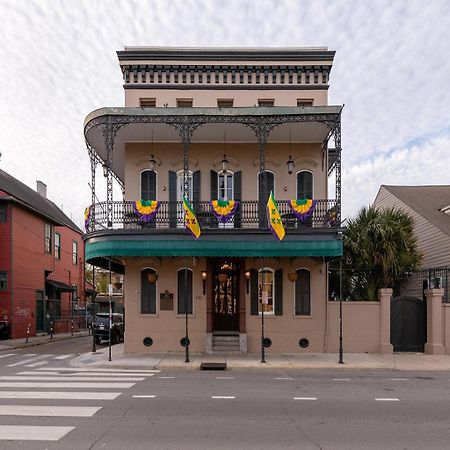 French Quarter Suites Hotel นิวออร์ลีนส์ ภายนอก รูปภาพ